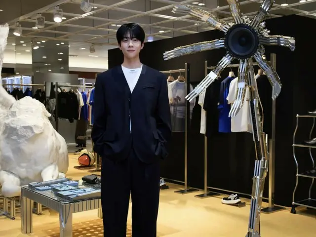 배우 Chae Jong Hyeop, 패션 브랜드 "ADERERROR"의 오사카 팝업 쇼룸 오픈 이벤트에 참가