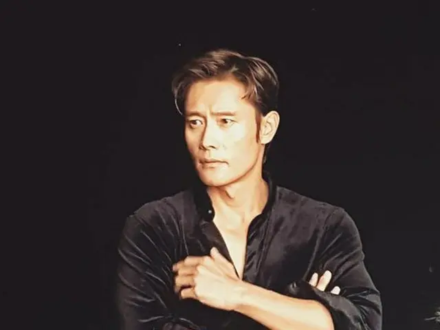 ”Byeon-sama” actor Lee Byung Hun, on-site release. Pictures are being shot. I ama big success with m