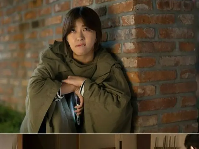 Actress Ha Ji Won, still cut public. The new movie 'Romantic love' is a mysterynovelist 'Han Jae'. I