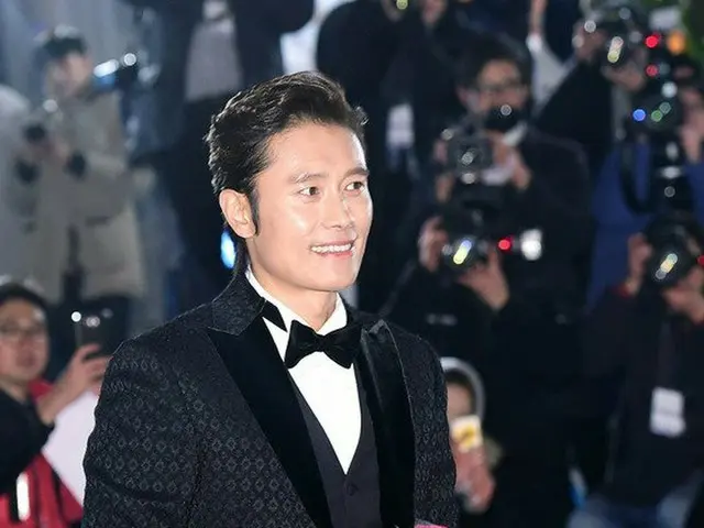 Actor Lee Byung Hun, 37th ”Blue Dragon Film Award” Participation. SeoulDongdaemun District, Kyunghee