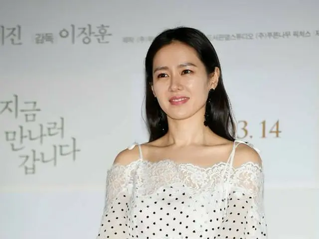 Actress Son Ye Jin, attended the media preview of the movie ”Be With You”. Onthe afternoon of the 6t