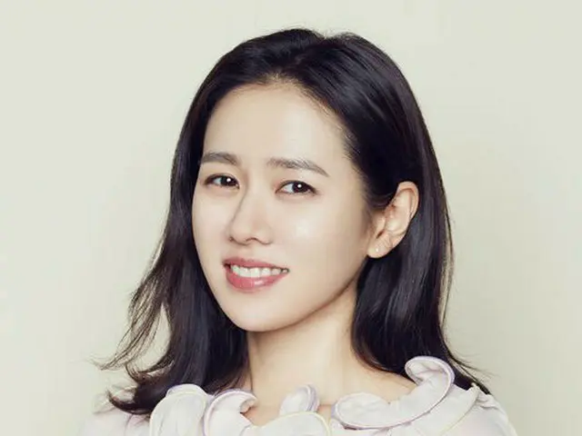 Actress Son Ye Jin, interview for new movie ”I will go see you now”. * Q: It isa remake of a popular