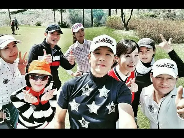 Actor Ryu Si Won, SNS update. Fun golf gathering with Cho Seung-ha, LeeHwa-seon, Han Eun Jeong etc.