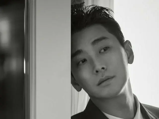 Actor Joo Ji Hoon, starring in ”With God 2”, photos from BAZAAR.