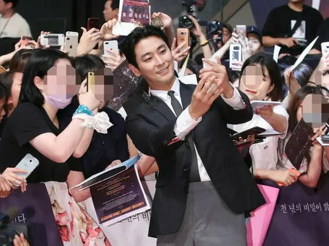 Actor Joo Ji Hoon, movie ”Together with God - cause and edge” red carpet event.Seoul · Lotte Cinema