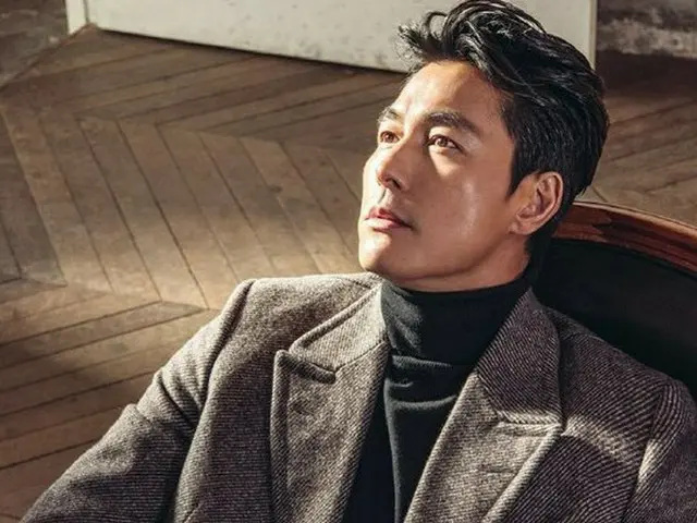 Actor Jung Woo Sung, released pictures. Magazine 'magazine M'.