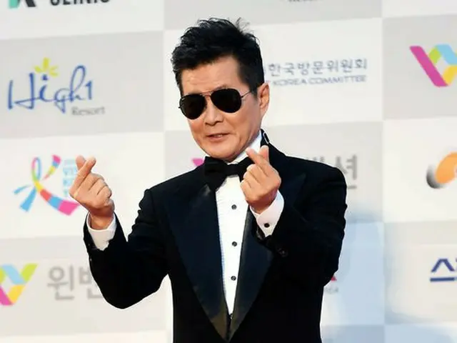 Singer Tae Jin Ah attended the 26th Soeul Kayo Awards ceremony.