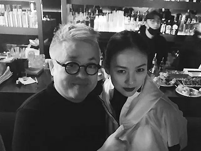 Singer Lee Hyo Ri, preparation for starting. Two-shot with famous producer, KimHyung Seok. A dinner