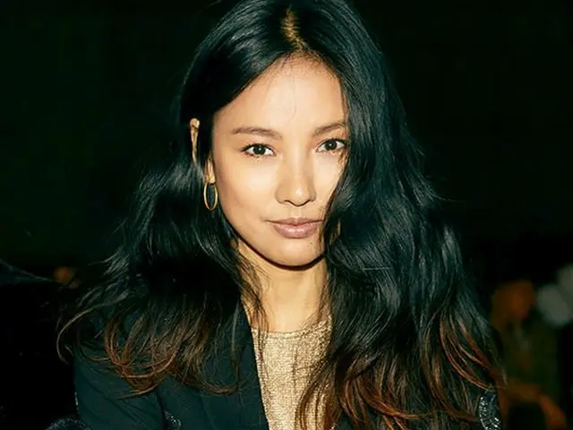 Singer Lee Hyo Ri, released pictures. Magazine ”ELLE”. I have attended NYFashion Week.