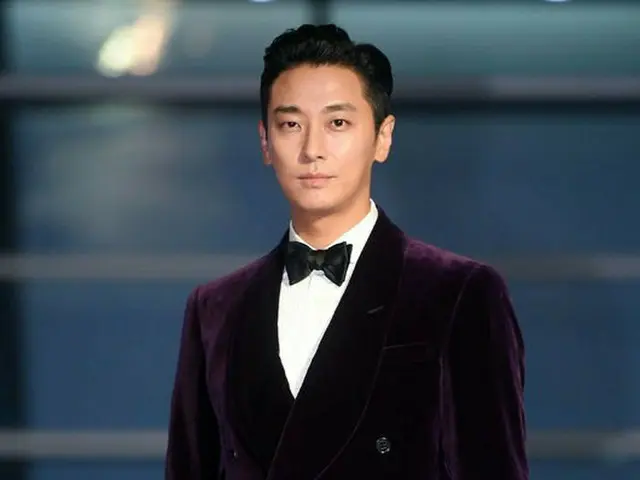Actor Joo Ji Hoon, attended ”27th Buil Film Awards”. On the afternoon of the5th, Busan Haeundae Ward