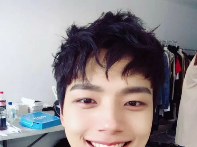 Yeo Jin Ku, Updated SNS. Big smile with selfie!