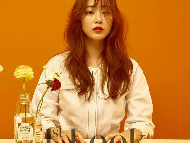 Actress Kim Hyo Jin, released pictures. Magazine ”1st LooK”.