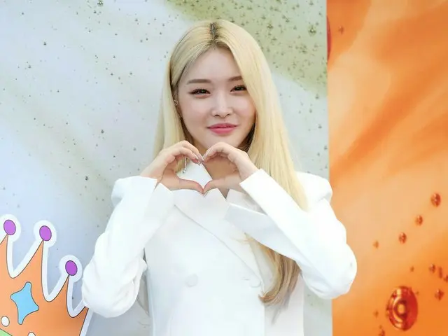 CHUNG HA attends an event of skin care brand ”CLINIQUE”. . Moth