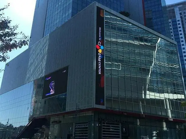 PRODUCE X 101 Suspected of ”voting operation”, Korean police searches a housesponsored by the compan