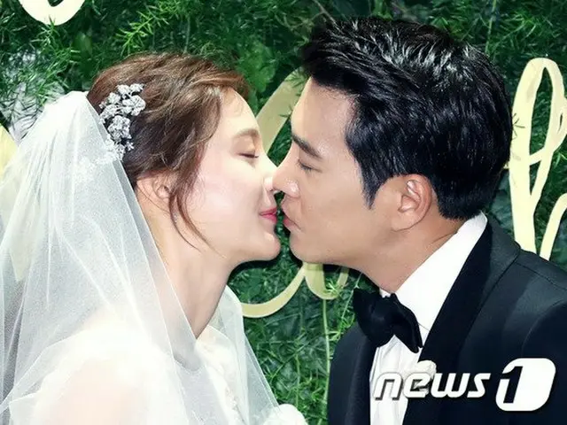 Actress Cha Ye Ryun, actor Joo SangWook, married. This kiss is not TV series. .
