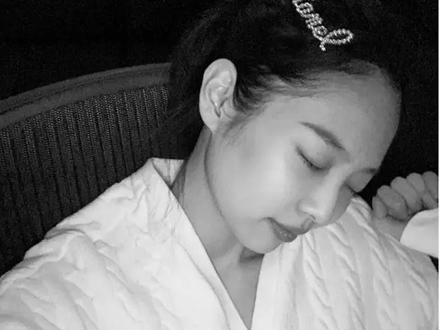 [g 공식】 BLACKPINK_ 제니 (Jennie) 🖤  