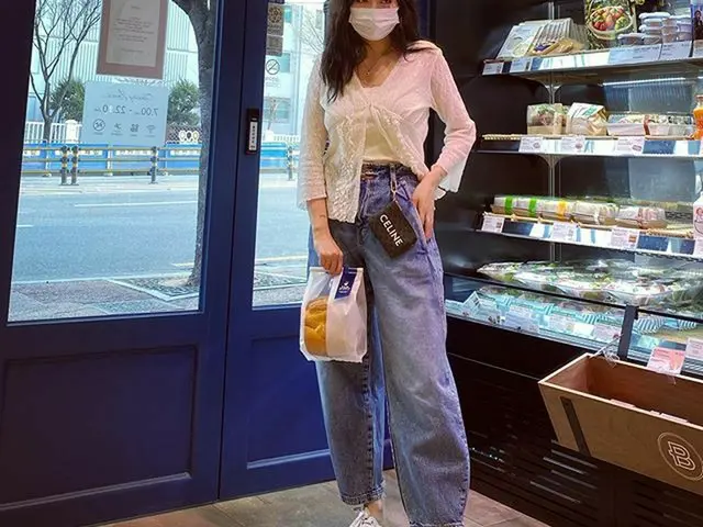 [g 공식】 4MINUTE_ 출신 현아, New post  