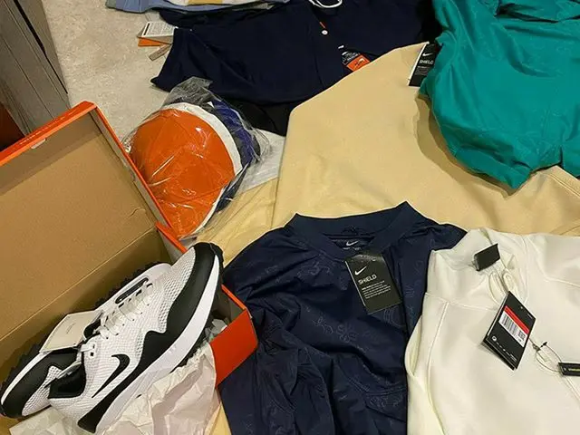 [G 공식】 Super Junior_ 이특 #thanks👍🏻 #nike #nikegolf #잘 입고 잘 신을 게요 😍  