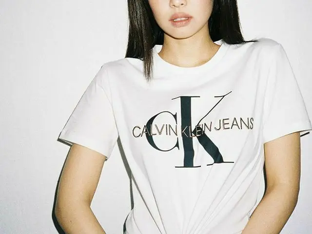 [g 공식】 BLACKPINK_ 제니 (Jennie) @ calvinklein  