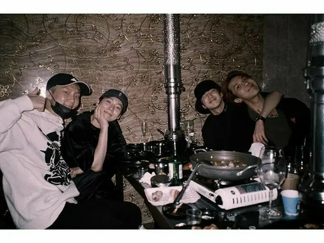 [G 공식】 WINNER_ 슨윤, Eat well sleep well rest well🙏🏻  