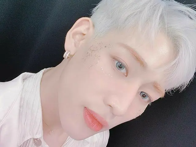 【G公式】GOT7_ベンベン（BAMBAM）、NOT BY THE MOON 🌙　 