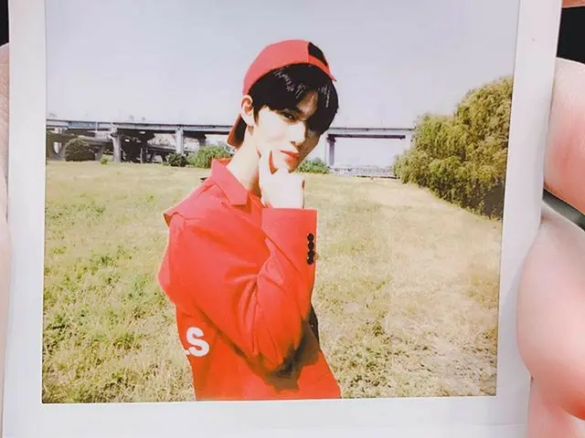 【G公式】CIX、⠀<br><br>유난히 좋았던 작년 여름🍀<br><br>#CIX   #FIX #팬바라기 #배진영 #JINYOUNG #BAEJI