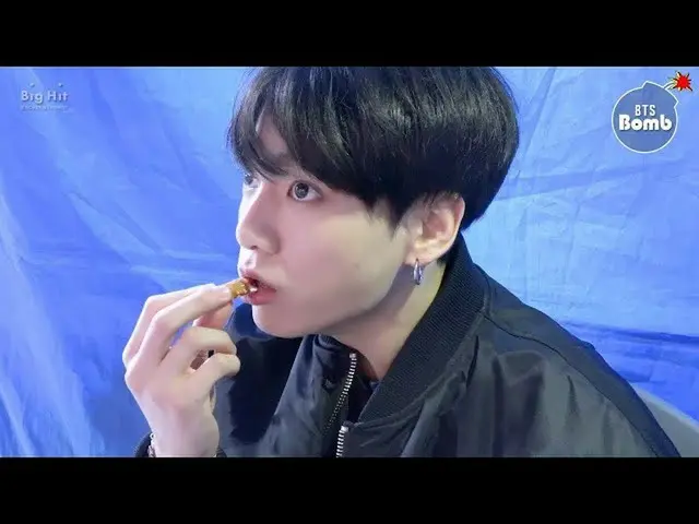 [공식] 방탄 소년단, BANGTAN BOMB] Whatcha watchin ', JK? - BTS (방탄 소년단)  