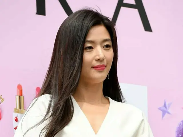 Actress Jun Ji Hyun, second child pregnant. Currently pregnant 10 week's.