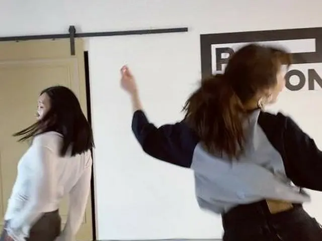 [g 공식】 4MINUTE_ 출신 현아, New post  