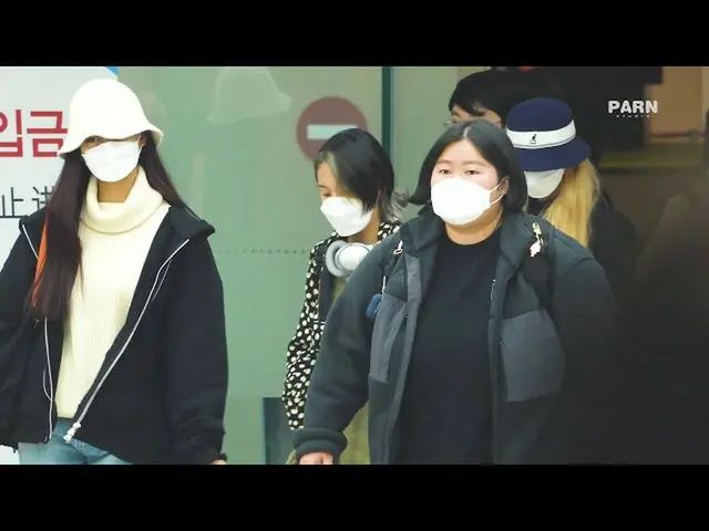 【直カムP】200426 TWICE(트와이스) 김포공항입국 Fancam  