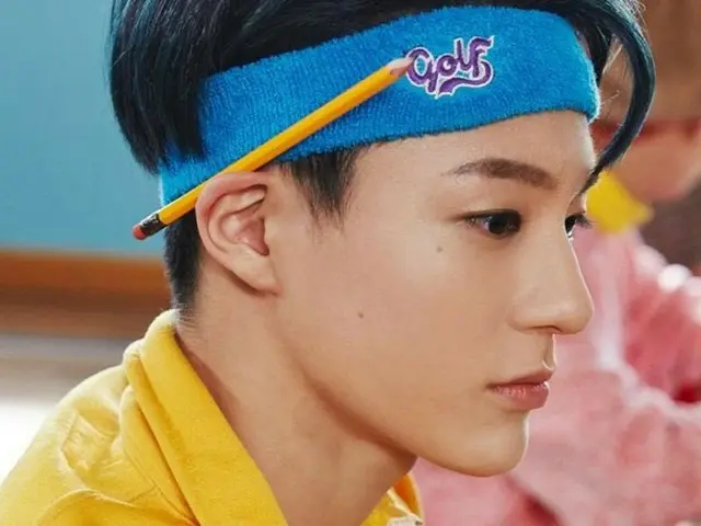 "코의 윤곽이 예술 연예인 '가 한국에서 화제. .  ● #NCT Jeno의 경우.