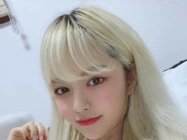 【t公式】EVERGLOW、[#이유] 날씨가 좋아서 슬쩍 놓구 가여😉<br>은근슬쩍 스리슬쩍 멋쩍..ㅎㅎ