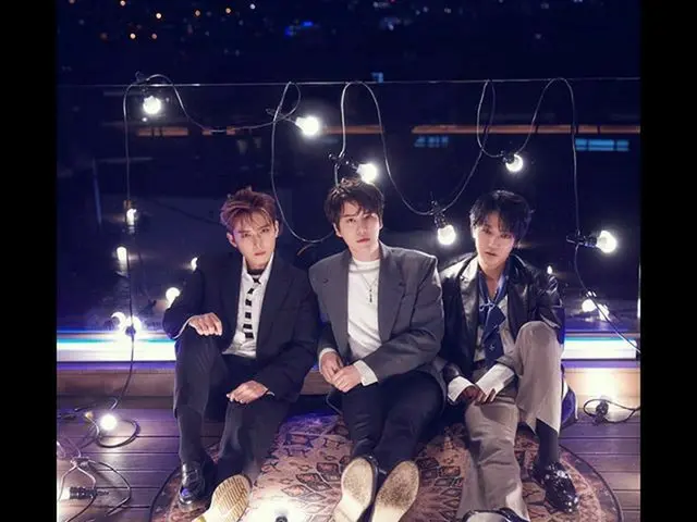 【r公式sm】SUPER JUNIOR  -K.R.Y. The 1st Mini Album<br><br>-<br><br>[푸르게 빛나던 우리의 계절 
