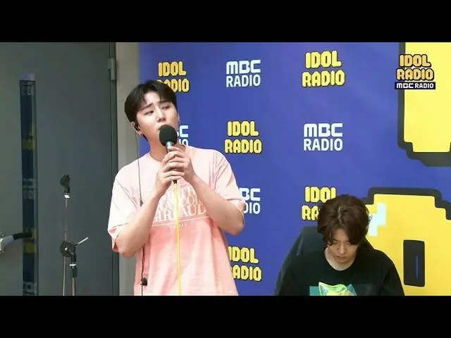 【公式mbk】[IDOL RADIO] 영케이가 부르는 'Love Poem (IU（アイユー）_ )' Live 20200630　 