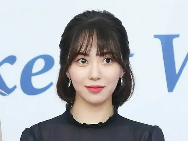 [Literal Translation] AOA former member actress Kwon Mina reveals her past onSNS. The following is t