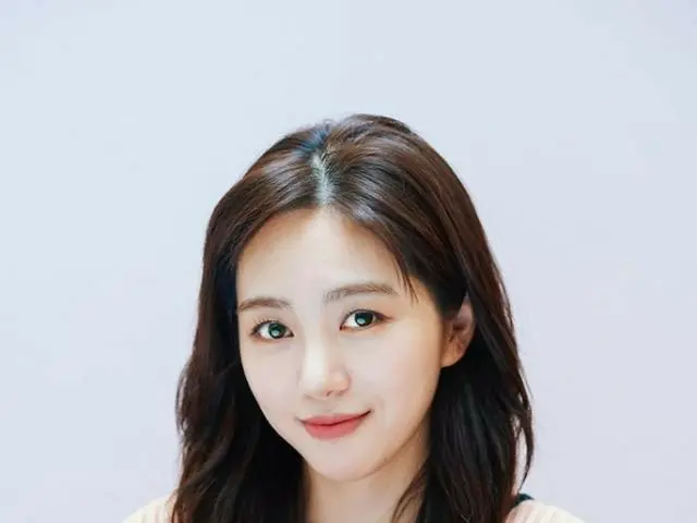 [직역] #에이오 에이 출신 미나 자해 소동 후 첫 SNS. 다음 직역 전문.  ● 많은 분들의 걱정과 응원을 받았습니다 만 다시 실망을시켜 버