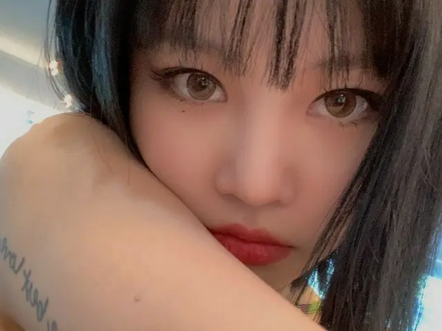 【t公式】（G）I-DLE、[📸] (여자)아이들 [덤디덤디 (DUMDi DUMDi)] 활동 하드 털이 : Selfie ver. ❤<br><br>