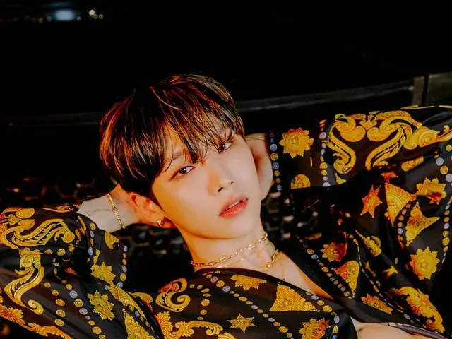 "AB6IX"티저 이미지에서 복근이 너무 대단하다 화제. .
