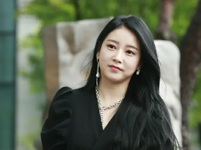 "T-ARA"전 멤버 소연, 완성도를 높이기 위해 솔로 데뷔 연기에. .