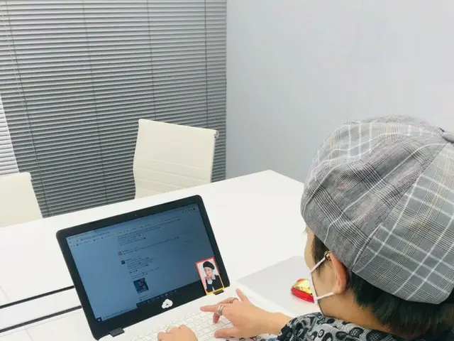 【T公式】에이티즈、[#홍중] 우리 티니들 뭐하고 있으려나?! 5분 뒤에 저랑 함께 할까요?❤<br>#에이티즈 #에이티즈