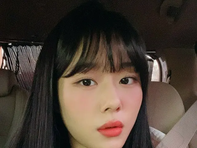 【t公式】체리블릿、[#채린 #CHAERIN] 😊👋#CherryBullet #체리블렛