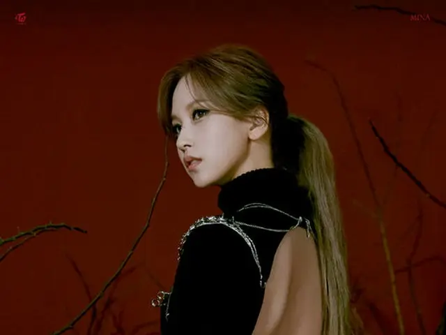 TWICE 미나 & 복숭아의 신곡 'Cry For Me'컨셉 사진 공개. .