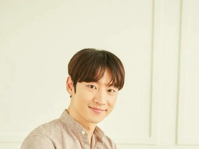 Actor Lee Je Hoon, commissioned Seoul Biennale PR Ambassador.