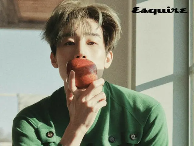 한 김승우 (VICTON) 화보 공개. Esquire. .