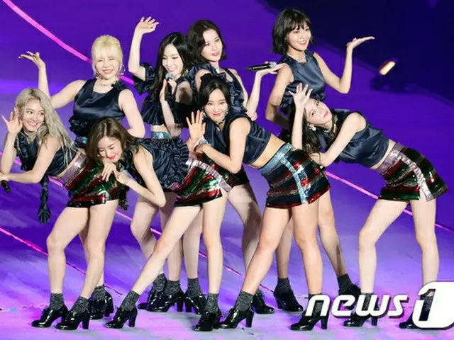 Is SNSD (Girls' Generation) coming back? It is reported that eight people arepreparing to return in