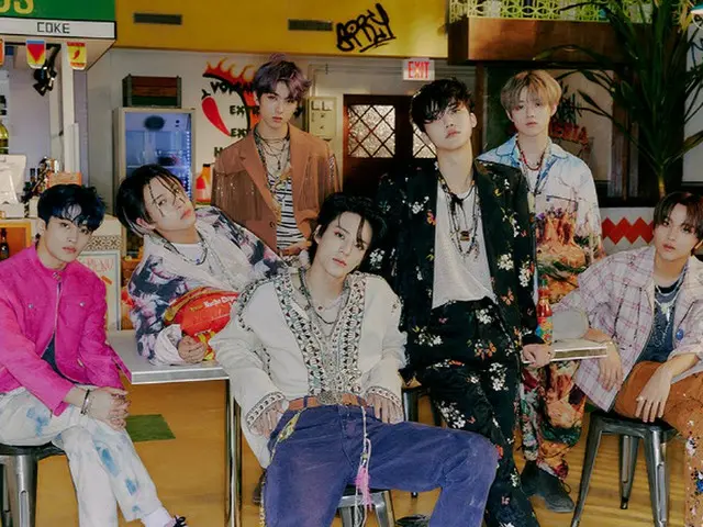 "NCT DREAM"1st 정규 앨범 'Hot Sauce'가 발매 1 주일 만에 밀리언 셀러 달성. .