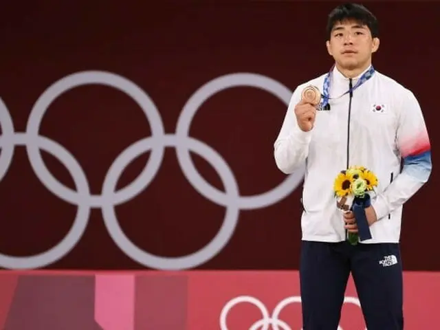 올림픽 중계로 국내외에서 비판 속출 MBC, 이번에는 유도에서 한국 선수의 동메달 획득시 캐스터가 "우리가 원했던 색의 메달은 아니지만 ..."