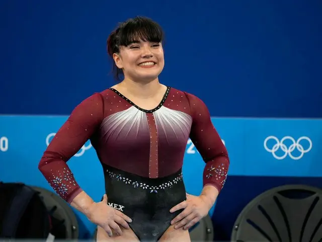 Alexa Moreno of the Tokyo Olympics and Gymnastics Women's Mexico National Team,professing to be a fa