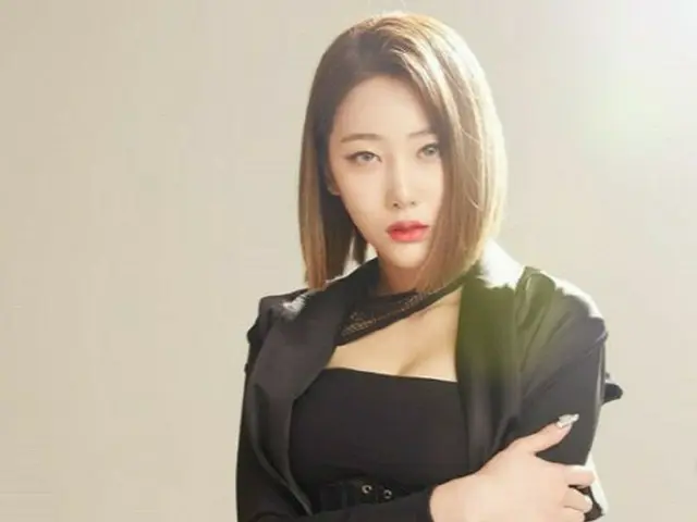 "BLACKSWAN (전 RaNia) '해미 지난해 6 월 극비 결혼, 현재 이혼 조정 중이라고 보도했다. 보도에 따르면, 남편이 지난달 31 