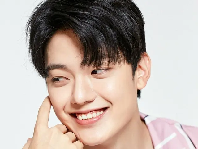 "IN2IT '전 멤버에서"PRODUCE X 101'에도 출연 한 성현 블랙홀 남자와 전속 계약 ... 본명 김성현에서 배우로 활동 해 나갈 것